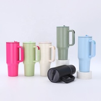 Nouveau gobelet de voyage en plein air de 40oz avec poignée et couvercles gobelets en acier inoxydable à sublimation en vrac en gros