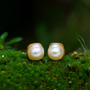 Pendientes de Moda con Perlas Cuadradas, Acero Inoxidable 316L, Baño de Oro PVD, Resistentes y Sostenibles - Product Image 3