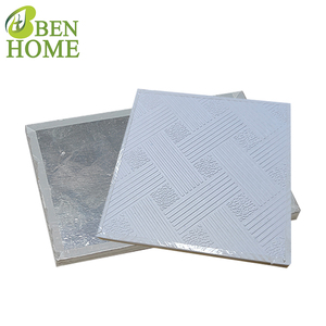 Plaque de <span class=keywords><strong>plafond</strong></span> en PVC perforée artistique carrée moderne de qualité supérieure, imperméable, facile <span class=keywords><strong>à</strong></span> installer, pour <span class=keywords><strong>chambre</strong></span> <span class=keywords><strong>à</strong></span> <span class=keywords><strong>coucher</strong></span> et salon - Product Image 3