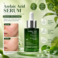 Sérum à l'acide azélaïque 10% en marque propre avec extraits de Centella et vitamine E, traitement anti-acné réducteur de pores