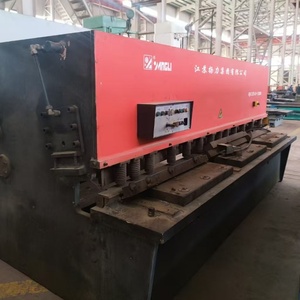 Machine de découpe à guillotine CNC 6x3200mm, guillotine hydraulique Qc11k, plaque en aluminium, guillotine E11 Nc - Product Image 1