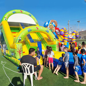 Structure gonflable aquatique de qualité commerciale pour enfants, avec toboggan et piscine, pour fêtes en plein air. - Product Image 2