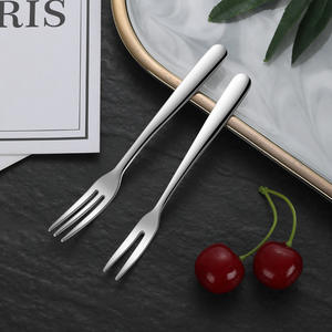 Factory Customized Diamond Pattern Fruit <b>Fork</b> 316 Stainless Steel Small <b>Dessert</b> <b>Fork</b> Thickened Mooncake <b>Fork</b> Set High End - Product Image 5