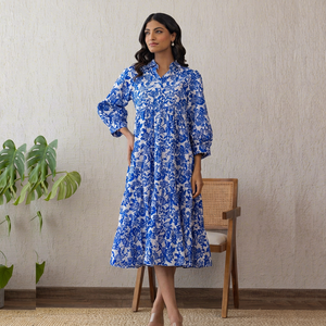 Robe midi en mousseline de soie à imprimé floral romantique avec col à volants, manches longues, coupe ample, style décontracté pour le printemps, robe élégante pour femmes - Product Image 1