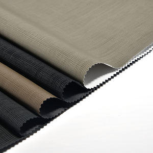 جاكيت من الجلد الصناعي في منسوجات منزلية صديقة للميزانية من البولي يوريثالات الزينة مع موضة تتميز بالمطاط دون مساومة - Product Image 2