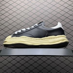 Zapatillas deportivas de lona ligeras para hombre con suela de goma única, estilo casual, de baloncesto, con efecto desgastado, de moda, gruesas, para caminar. - Product Image 1