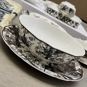 Hot Selling European Luxury Porcelain Dinner <b>Set</b> with 41pcs Bone China Plates Plant Pattern Custom Logo - Product Image 5