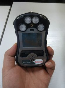 Détecteur de gaz portable sans fil 4-en-1 MicroRAE O2 LEL CO H2S - Product Image 2