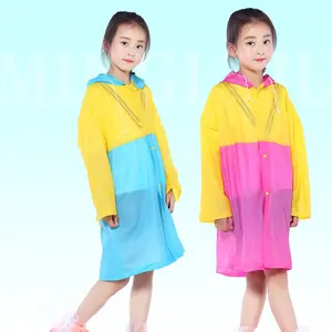 Splicing color girls rain coat 4-5 years waterproof for children pvc with a thickness of 0.1mm