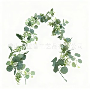 Guirlande artificielle en eucalyptus, en plastique vert, faite à la main, pour mariage, décoration murale, décoration florale réaliste - Product Image 3