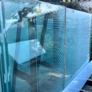 Verre trempé peint sur mesure pour l'extérieur des hôpitaux et hôtels, signalétique et marquage pour salles <span class=keywords><strong>de</strong></span> bain, douches et escaliers, haute résistance - Product Image 1
