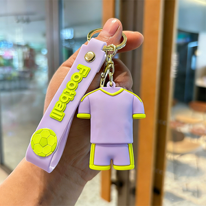 سلاسل مفاتيح مطاطية ثلاثية الأبعاد جديدة وتنافسية بتصميم كرتوني مخصص لفرق الأندية - Product Image 1