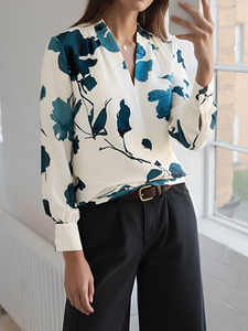 Camicetta Estiva di Lusso da Donna, Top Casual con Scollo a V, Stampa Floreale in Lino, Vestibilità Regolare, Manica Lunga per Feste, Ufficio e Uso Quotidiano - Product Image 4