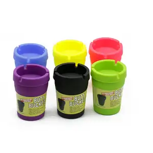 Wholesale Custom LOGO Plastic ABS Portable Cheap Luminous Butt Bucket Car Ashtray Cup Ashtray