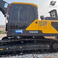 En stock, excavatrice sur chenilles VOLVO EC210 d'occasion avec moteur d'origine, 21 tonnes, excavatrice de construction moyenne, prix bas, bon état