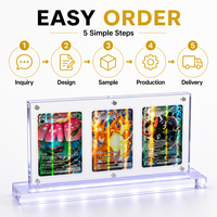 Support d'affichage magnétique personnalisé pour 3 cartes en acrylique avec base lumineuse LED, cadre pour cartes à collectionner TCG 35PT, étui rigide