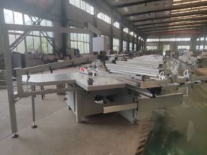 3200mm CNC Scie à Panneaux Automatique Haute Précision Avec Securite Scie a Alimentation Automatique Pour <span class=keywords><strong>Le</strong></span> Travail Du Bois - Product Image 5