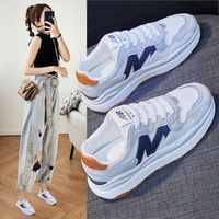 Nouvelles baskets décontractées tendance en maille respirante pour femme, style coréen, à lacets et semelle épaisse, collection Printemps 2025 - Modèle 2233