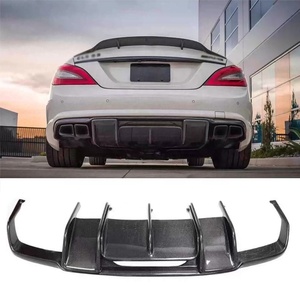 Diffusore Posteriore in Vera Fibra di Carbonio con Luce per <span class=keywords><strong>Mercedes</strong></span> Benz <span class=keywords><strong>Classe</strong></span> CLS W218 CLS350 CLS63 <span class=keywords><strong>AMG</strong></span> 2011-2018 - Product Image 1