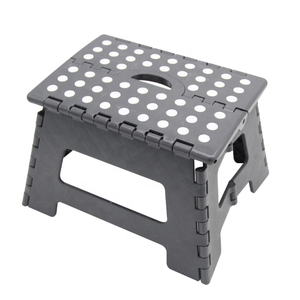 <span class=keywords><strong>Tabouret</strong></span> pas pliant en <span class=keywords><strong>plastique</strong></span> antidérapante EN14183, certifié avec poignée <span class=keywords><strong>de</strong></span> transport, parfait <span class=keywords><strong>pour</strong></span> les enfants et les adultes à l'extérieur - Product Image 4