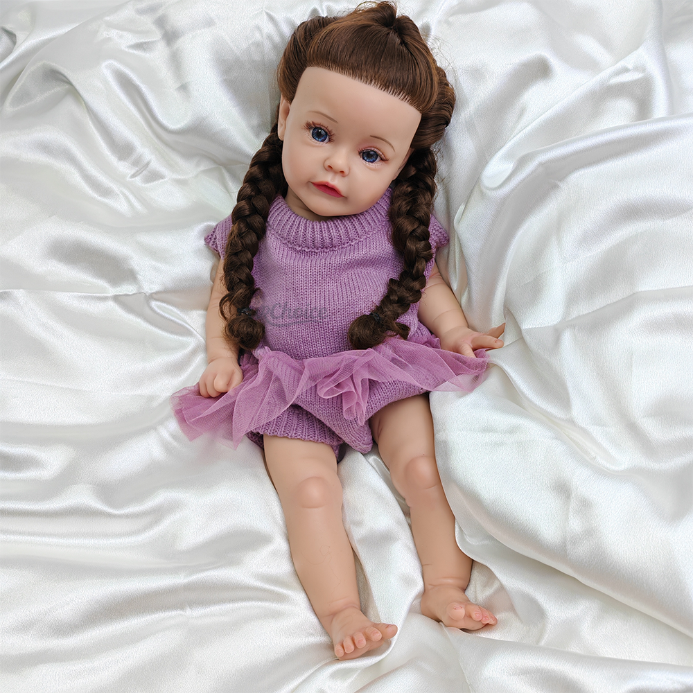 Fille de 20 pouces avec des cheveux