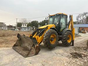 รถตักล้อยางตีนตะขาบ JCB 4CX รถตักดิน ผลิตในสหราชอาณาจักร มือสอง ราคาถูก JCB 4CX รถตักดินและขุดดินแบบคลาสสิก - Product Image 2