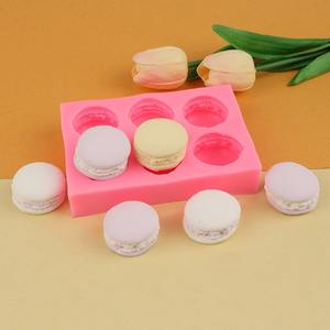 Nouveau <span class=keywords><strong>moule</strong></span> en silicone 6 cavités 3D <span class=keywords><strong>pour</strong></span> macaron <span class=keywords><strong>Hamburger</strong></span> moules de cuisson <span class=keywords><strong>pour</strong></span> bougie muffin décoration de gâteau <span class=keywords><strong>mini</strong></span> savon bombe de bain - Product Image 2