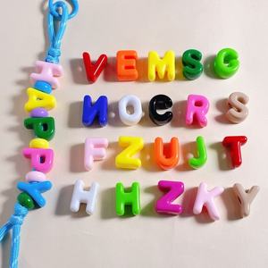 대형 구멍 영어 알파벳 아크릴 비즈 DIY 수공예 팔찌 휴대폰 비즈 팔찌용 - Product Image 2