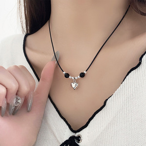 Yinruitai S925 Sterling Silver <b>Heart</b> Necklace <b>Black</b> Agate Pendant For Women Korean Style Collarbone Chain Gift Jewelry - Product Image 3