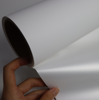 Rouleaux de film PP blanc durables 1,37x50m, rouleaux de film amovibles, matériaux publicitaires et d'impression, affiche