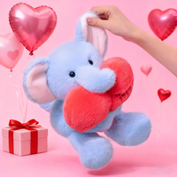 Cadeau romantique et doux, éléphant en peluche bleu avec des oreilles roses et un cœur rouge, rembourré en coton, 9,8 pouces, éléphant en peluche personnalisé