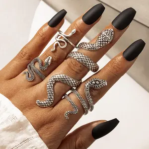 Cool Men's Snake Ring Punk Snake Vintage Four Piece Set Ring