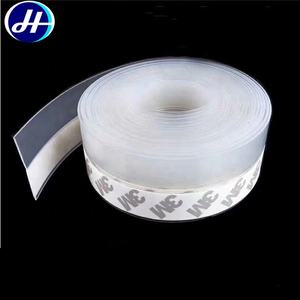 <span class=keywords><strong>Bande</strong></span> d'étanchéité inférieure de porte en silicone <span class=keywords><strong>Bande</strong></span> d'étanchéité de porte traitée de coupe personnalisable - Product Image 3