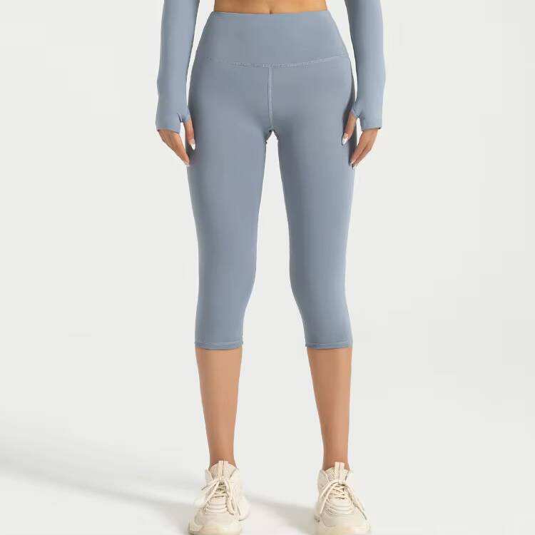 สีฟ้าอ่อน