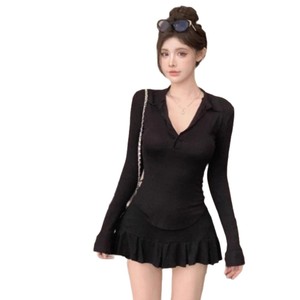 Women's Gray Long Sleeve Deep V Neck Top High Waisted Pleated Skirt Set Casual Knitted Two Piece Outfit - Product Image 5