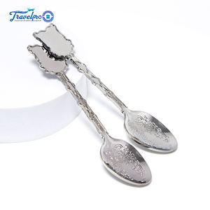 Cuchara de Postre Personalizada con Logotipo, Cuchara de Helado Vintage Plateada con Mango Metálico, Cuchara de Té de Aleación de Zinc Fundido Personalizada - Product Image 4