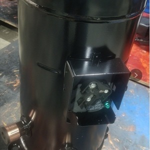 Compresor de refrigeración HYZL VR125KS TFP 402 para equipos de aire acondicionado y refrigeración - Product Image 2