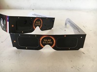 Lunettes d'éclipse personnalisées 0,15 mm – Cadeau pour l'éclipse solaire totale française et l'éclipse lunaire – Certifiées CE ISO