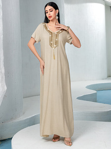 Abaya de haute qualité pour femmes Dubaï 2026 – Vêtement islamique turc et arabe pour l'été et l'hiver, idéal pour l'Aïd, style traditionnel et élégant - Product Image 5