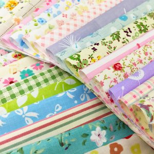 Cuadrados de tela floral precortados 100% algodón, material para quilting, para manualidades de costura DIY hechas a mano. - Product Image 5