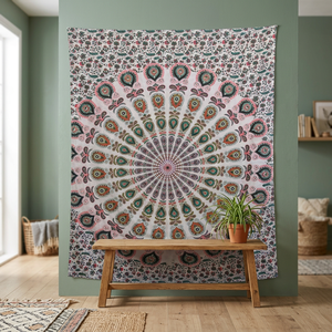 Toalla de Playa Mandala Cuadrada Hecha a Mano, Proveedor Oro, Patrón Impreso para Colgar en la Pared - Product Image 3