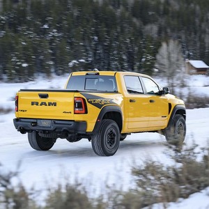 Pick-up d'occasion <span class=keywords><strong>Dodge</strong></span> <span class=keywords><strong>Ram</strong></span> <span class=keywords><strong>1500</strong></span> Laramie Longhorn 5.7L automatique, spécifications américaines, sièges en cuir, essence, modèle 2014 - Product Image 5