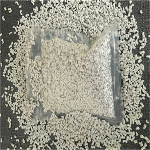 Masterbatch anti-mousse absorbant l'eau avec support pour le moulage par injection, le moulage par soufflage et le soufflage de film de PET, PVC, PP, PE, ABS, <span class=keywords><strong>PA</strong></span>, PC, EVA - Product Image 4