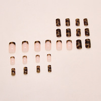 24 Faux Ongles Carrés Marron Foncé Style Français Effet Estompé, à Presser ou Coller pour Doigts Artificiels