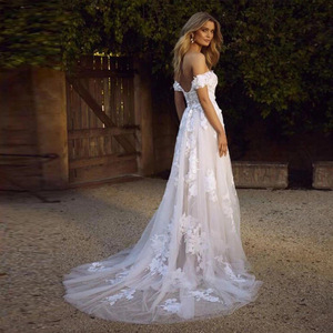 Lace <b>Appliqu</b> Wedding Dress Sweetheart Off Shoulder Ball Gown Backless Princess Style Party Dress - Product Image 4