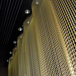 Cortinas romanas de tela de alambre artístico Revestimientos de paredes de malla tejida con accesorios de procesamiento gratuito Instalaciones de cortinas de metal - Product Image 4