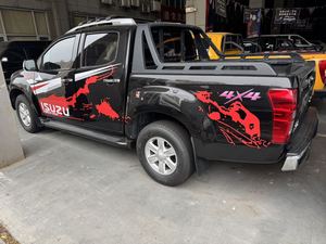รถกระบะมือ<span class=keywords><strong>สอง</strong></span> ปี <span class=keywords><strong>2020</strong></span> รุ่น Isuzu DMAX เครื่องยนต์ดีเซล 3.0T เกียร์อัตโนมัติ ขับเคลื่อนสี่ล้อ พวงมาลัยซ้าย - Product Image 3