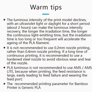 Lyjenny Filament d'imprimante 3D violet lumineux 1.75mm 1KG OEM/ODM PLA 2025 Trending Glow in the Dark Tiges en plastique - Product Image 6