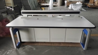 Console de salle de contrôle en acier laminé à froid, design moderne modulaire personnalisé, avec garantie de 2 ans pour une utilisation en atelier et en hôpital