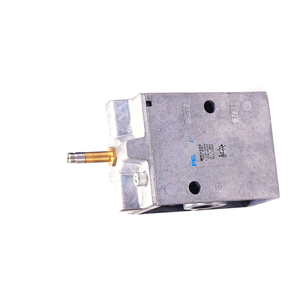 Nuevo en caja Válvula solenoide 7960/2-S - Product Image 2